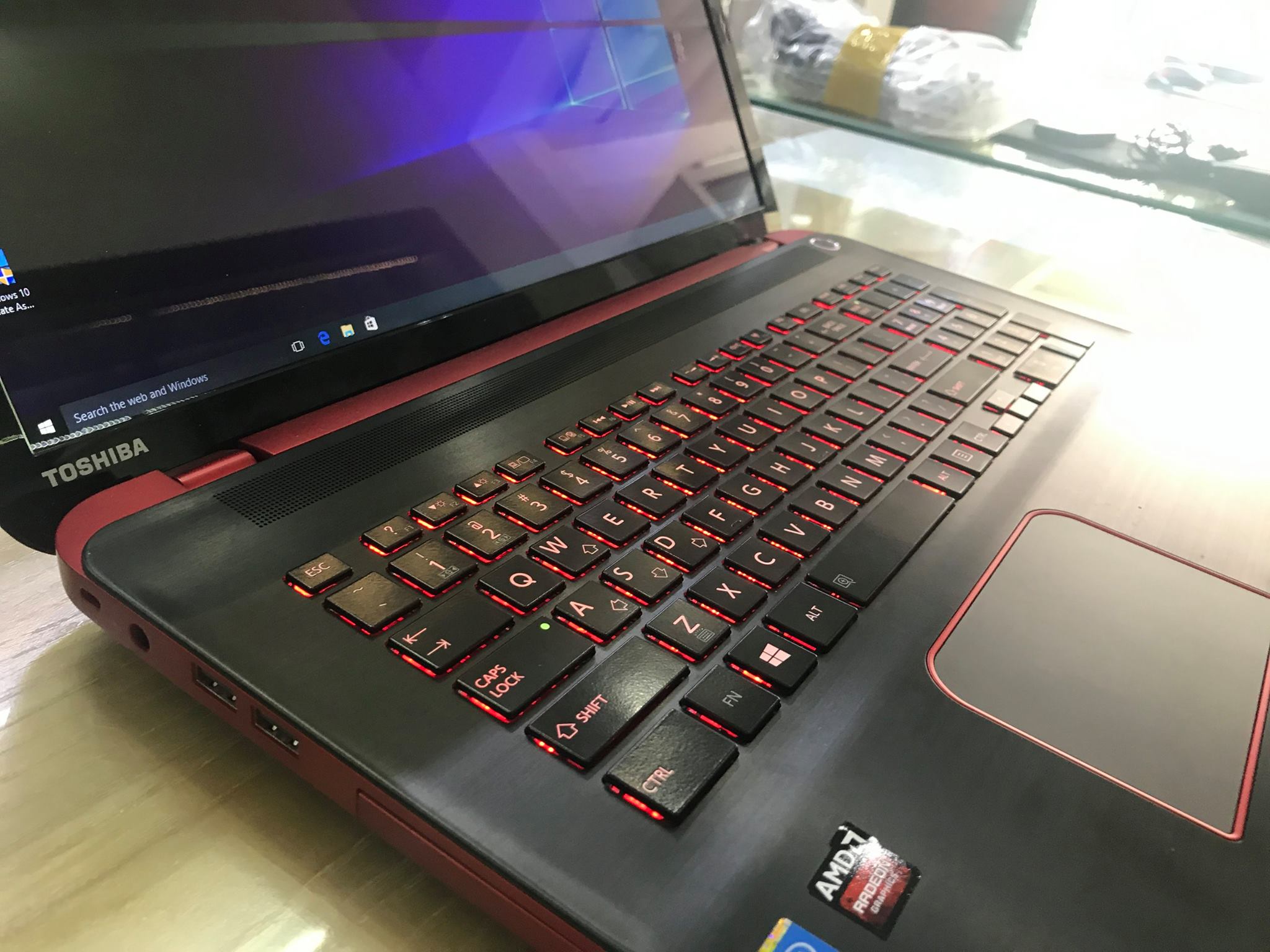 Laptop Gaming Toshiba Qosmio X70 VGA 4GB Gddr5 -6.jpg